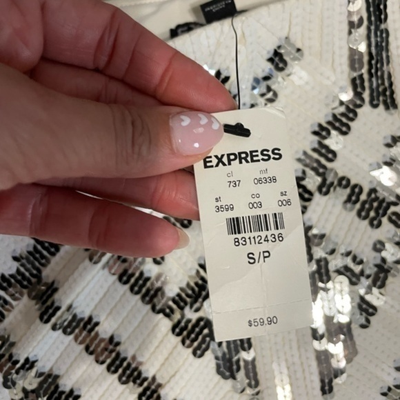 Express White Geometrical style sequin mini Skirt Size Small - Picture 7 of 7